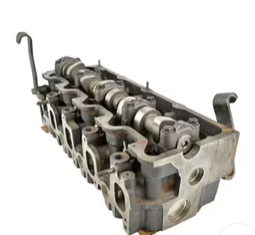 Culasse complète avec soupapes 11101-54121 pour moteur Toyota 2LT