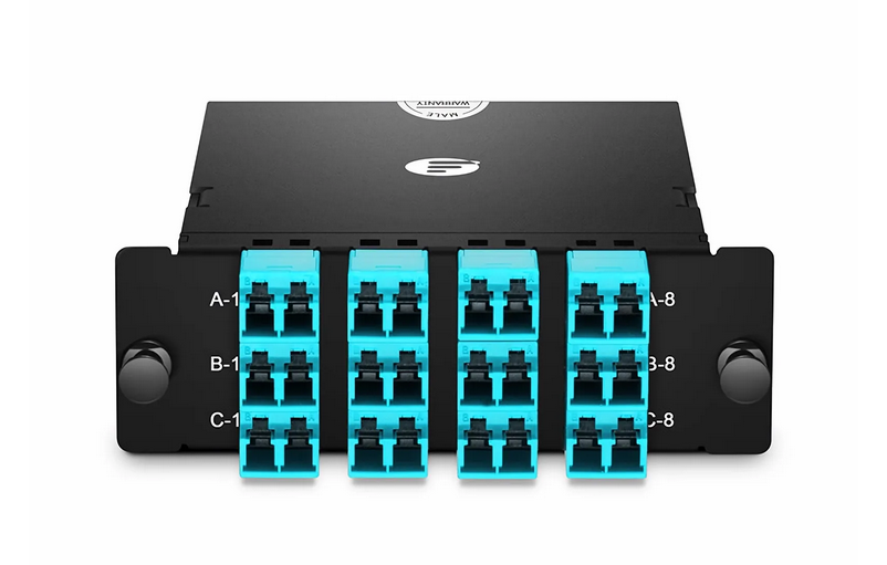 Cassette FHD® MTP®-LC, OM4 Multimode, Universelle, 24 Fibres, 3 x MTP®-8 (mâle) vers 12 x LC Duplex à obturateur (aqua), 0,35 dB Max