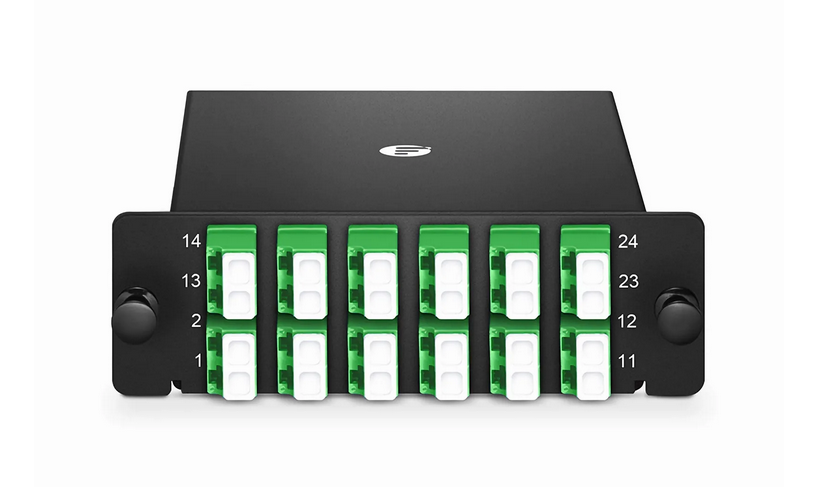 Cassette d'épissure LC FHD® avec pigtails, 24 fibres OS2 monomode, 12 x LC APC duplex (vert), 0,3dB max