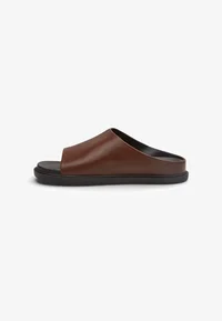 Marron