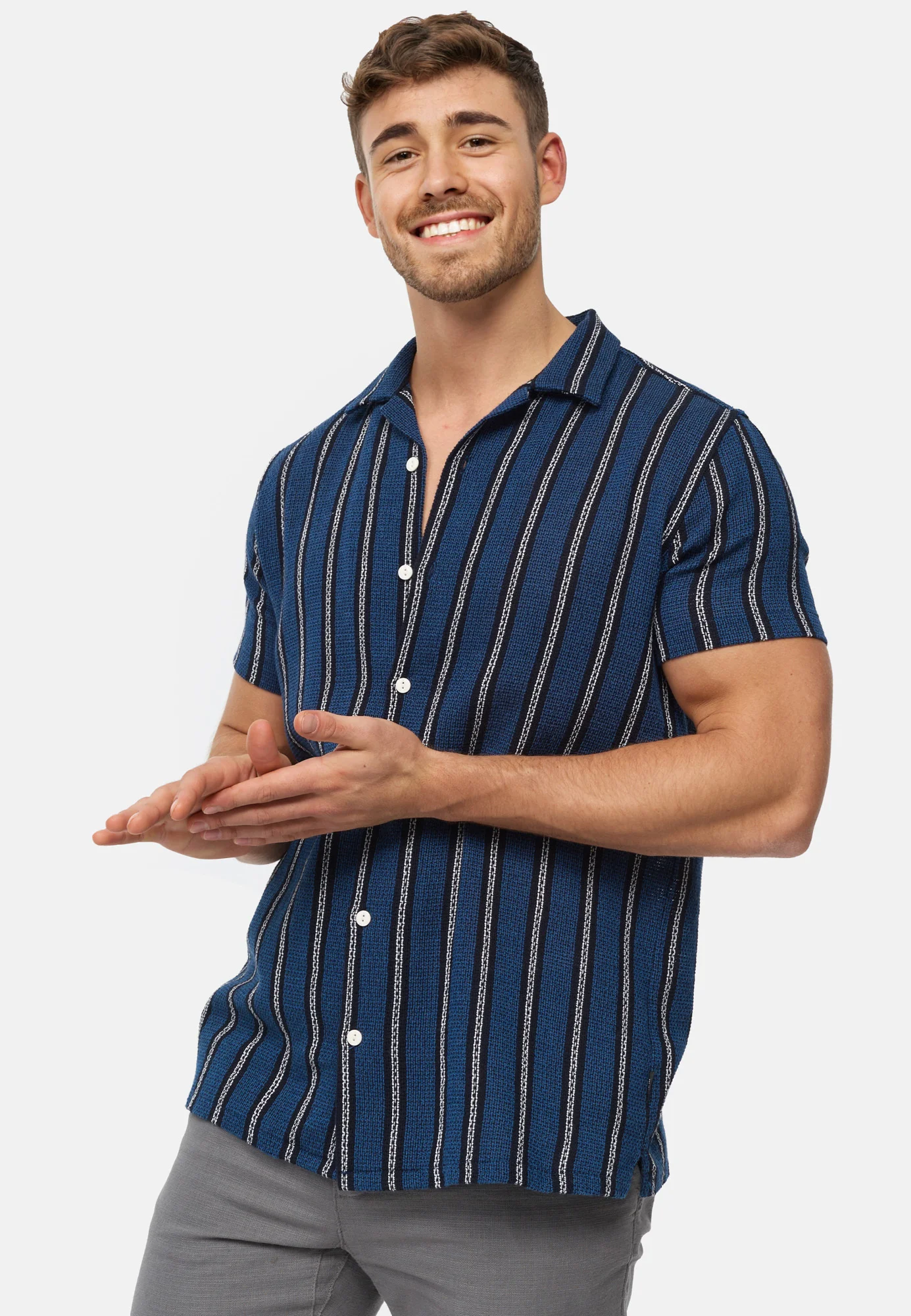 dark blue
