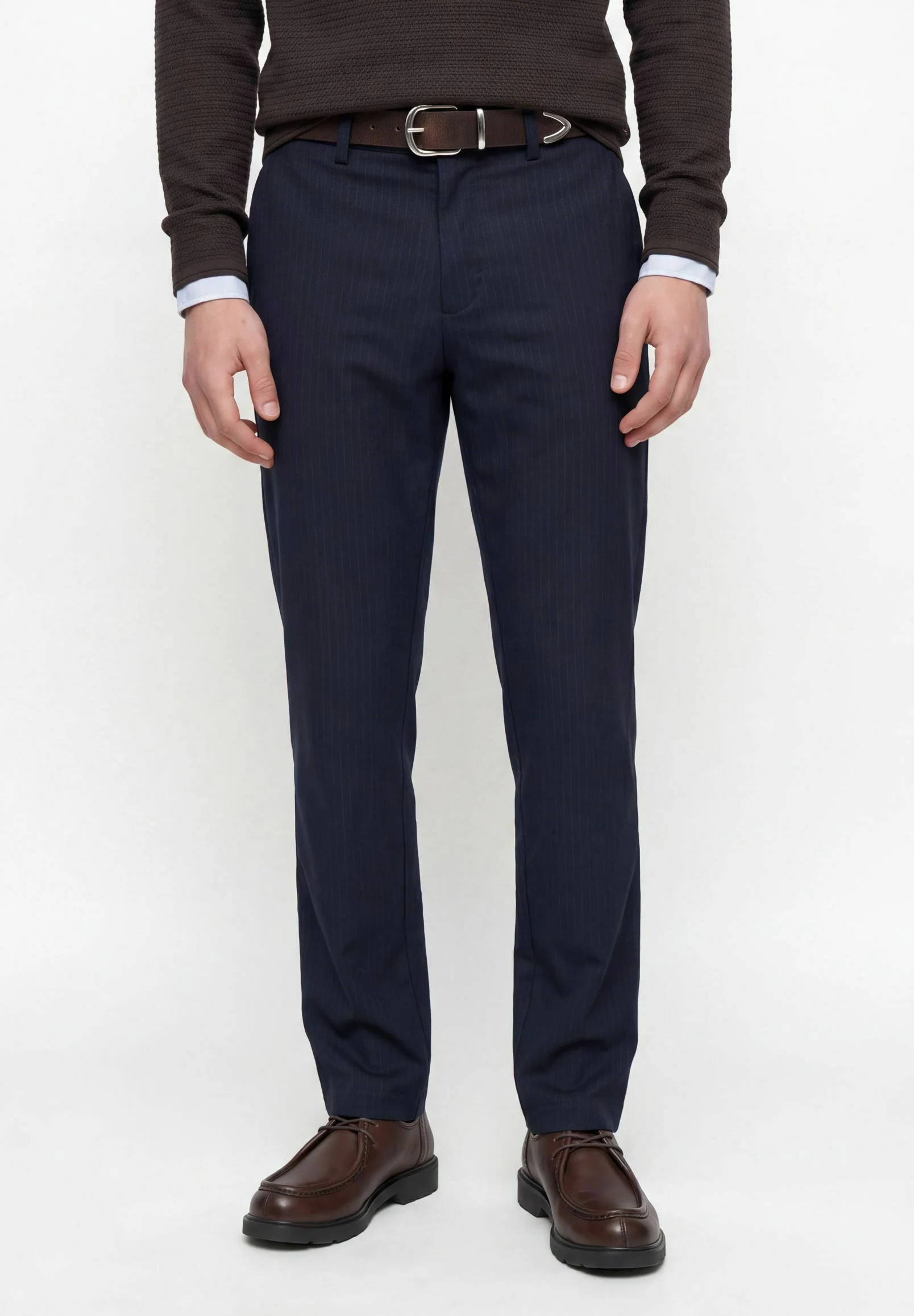 JACK & JONES HOSE MIT REGULAR FIT NORMAL GESCHNITTEN HOSE MIT REGULAR FIT - Chino