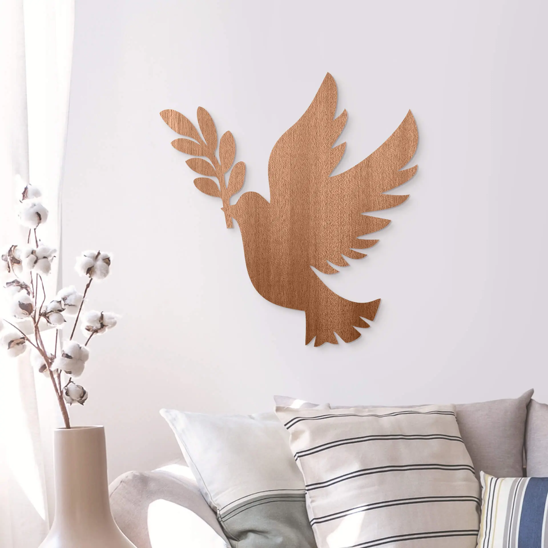 Décoration en bois placage acajou Oiseau - Colombe de la paix - 19x20 cm